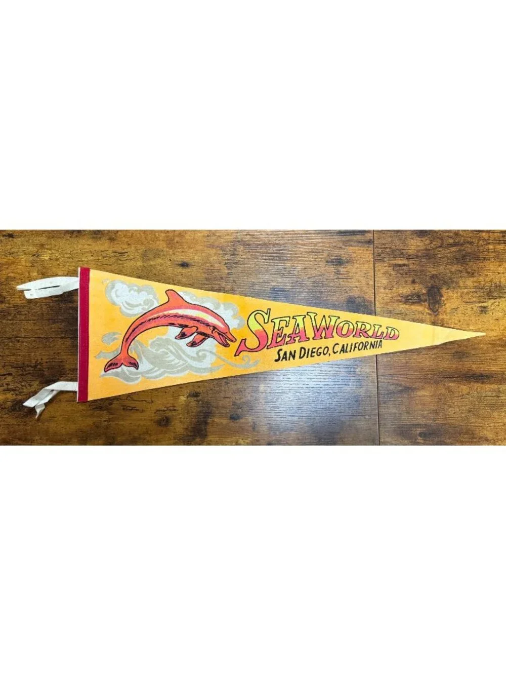 Vintage Sea World San Diego, California pennant